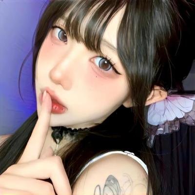 女走私犯玛丽莎封面