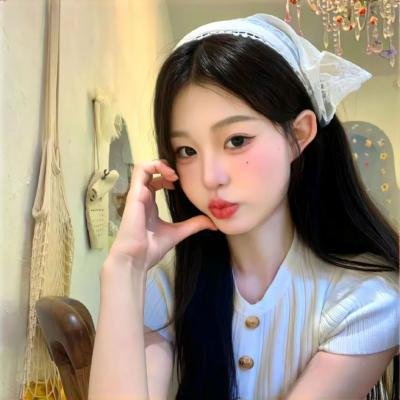 闪亮女孩封面